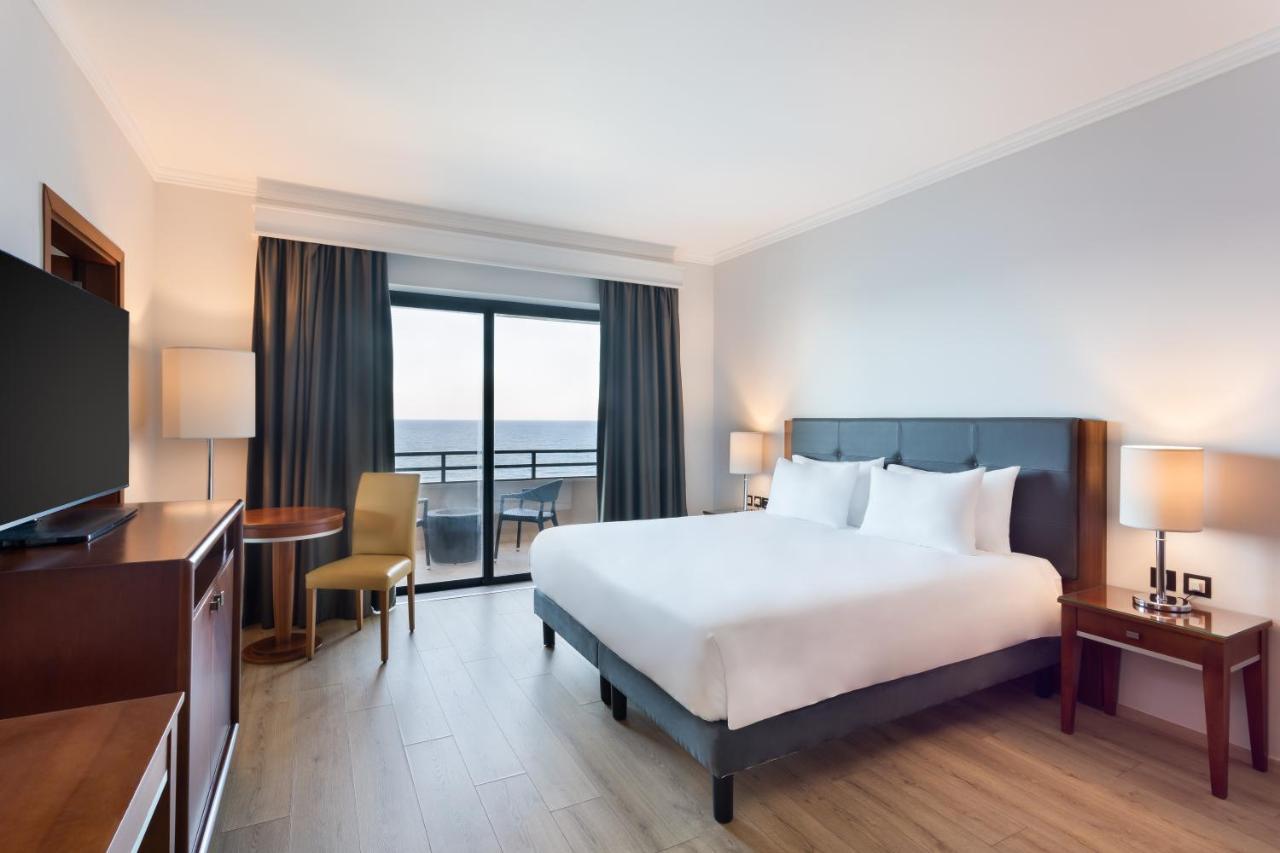 Radisson Blu Resort, Malta St. Julian'S Esterno foto
