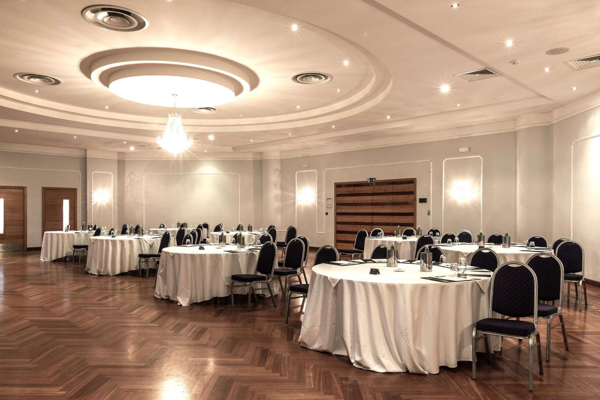 Radisson Blu Resort, Malta St. Julian'S Esterno foto The ballroom